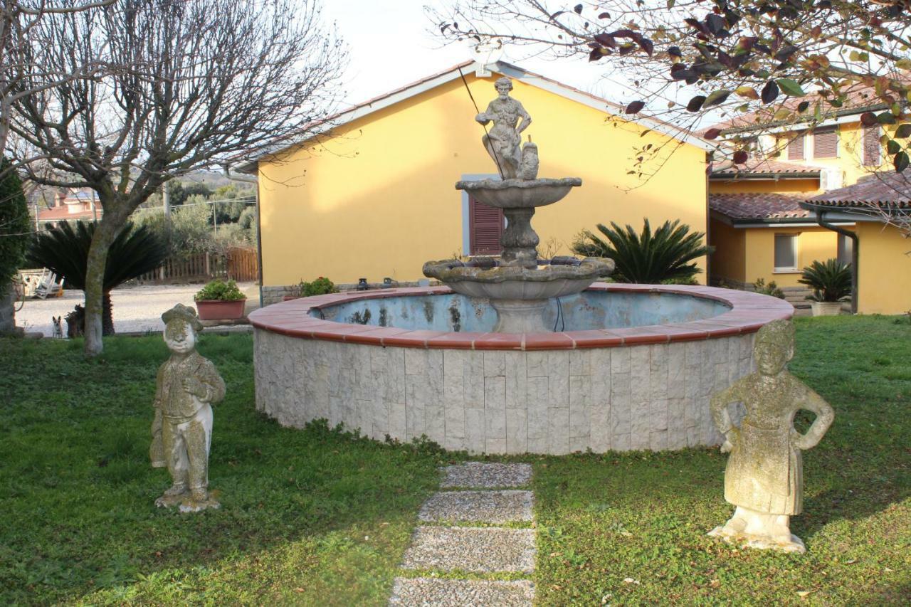 Le Casette In Collina Cerveteri Exterior foto
